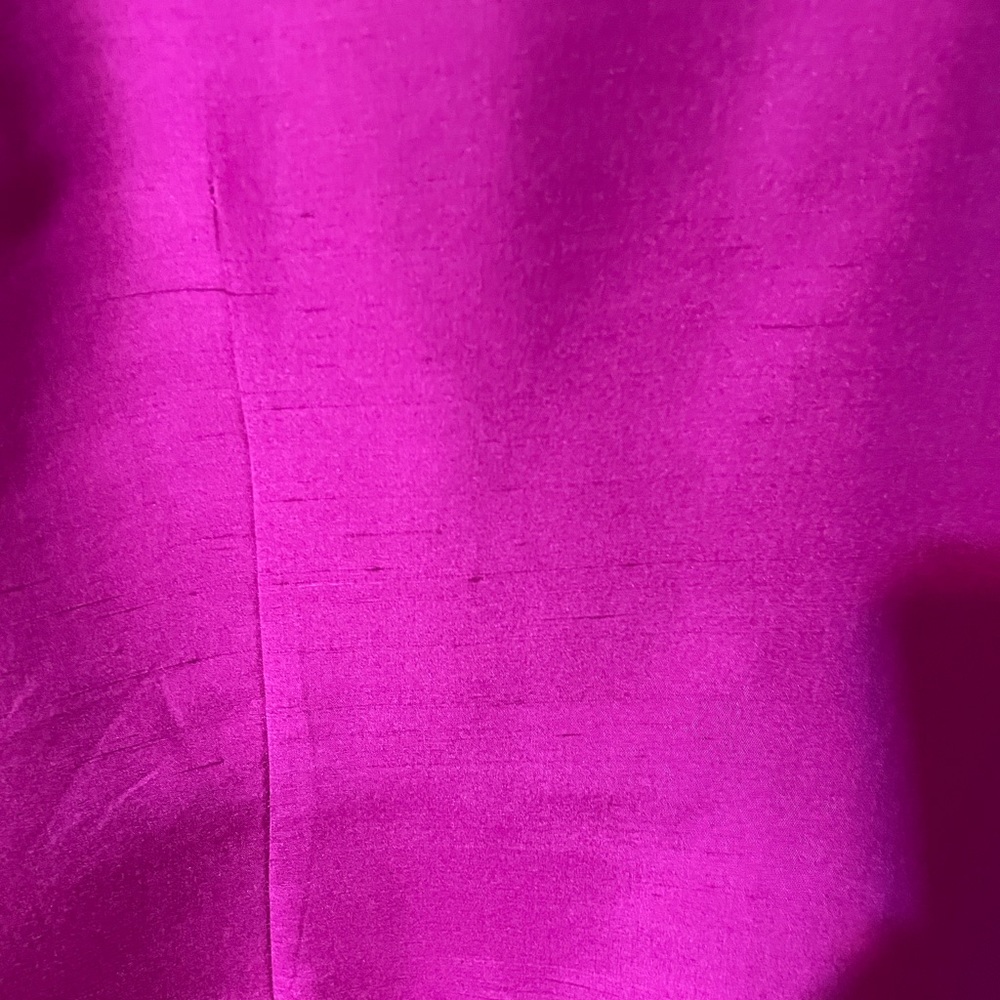 Sleeveless silk top - Picture 3 of 5